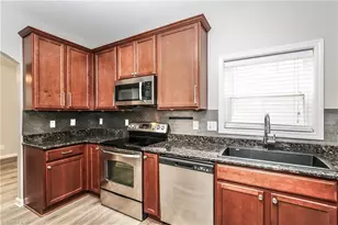 4625 Meadowside Terrace, High Point, NC 27265 - Photo 15