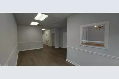 603D Eastchester Drive, High Point, NC 27262 - Photo 7