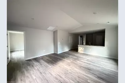 337 Frank Cherry Street, Eden, NC 27288 - Photo 5