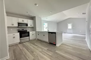 337 Frank Cherry St, Eden, NC 27288 - Photo 3