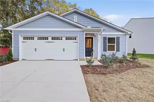 344 Poppy Ct, Eden, NC 27288 - Photo 1