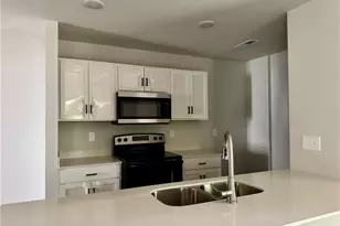 344 Poppy Ct, Eden, NC 27288 - Photo 7