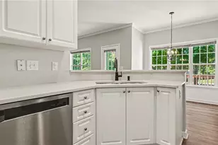 2115 Forest Edge Dr, Greensboro, NC 27406 - Photo 19