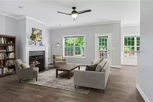 2115 Forest Edge Dr, Greensboro, NC 27406 - Photo 9