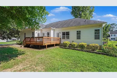 2115 Forest Edge Drive, Greensboro, NC 27406 - Photo 35