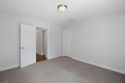 7132 Pleasant Oaks Road, Greensboro, NC 27410 - Photo 23