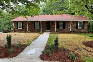 4385 Mashie Dr, Pfafftown, NC 27040 - Photo 1