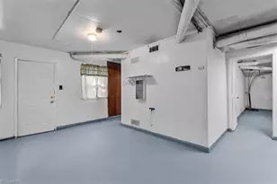 8 Armhurst Ct, Greensboro, NC 27405 - Photo 21