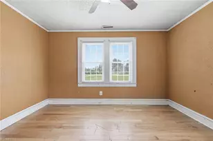 5853 Riverdale Dr, Jamestown, NC 27282 - Photo 15