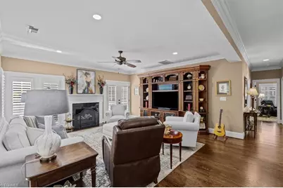 19 Blakeney Place, Greensboro, NC 27408 - Photo 7