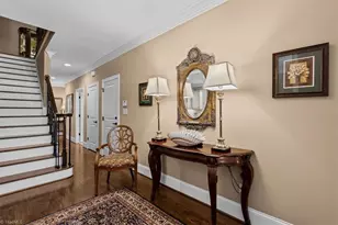 19 Blakeney Pl, Greensboro, NC 27408 - Photo 5