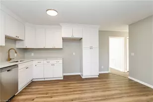 1089 Valley Dr, Graham, NC 27253 - Photo 11