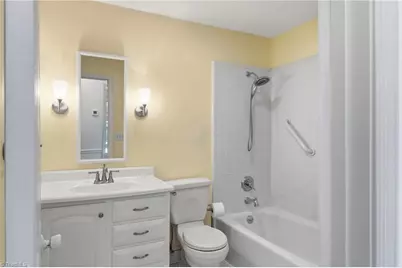 701 Dale Court, Burlington, NC 27215 - Photo 15