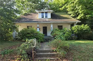 1028 Franklin St, Winston-Salem, NC 27101 - Photo 1