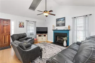 103 Somerset Ct, Mebane, NC 27302 - Photo 5