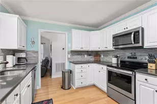 103 Somerset Ct, Mebane, NC 27302 - Photo 13