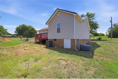 1502 Gibbs Road, Reidsville, NC 27320 - Photo 27