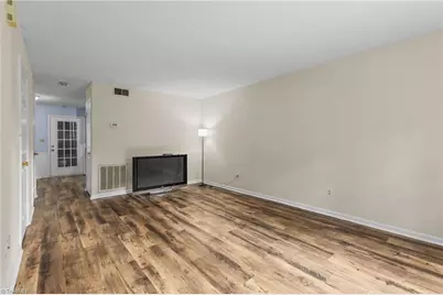 4000 S Bend Drive #109, Winston-Salem, NC 27107 - Photo 3