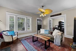 516 Julian St, Greensboro, NC 27406 - Photo 9