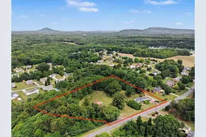 133 Mountain View Road, King, NC 27021 - Photo 3