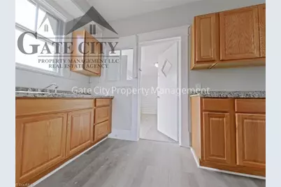 1006 Holton Place, High Point, NC 27262 - Photo 3