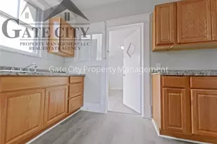 1006 Holton Pl, High Point, NC 27262 - Photo 3