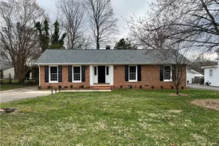 3021 Stratford Dr, Greensboro, NC 27408 - Photo 1