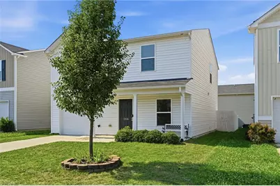 3906 Bellingham Court, Greensboro, NC 27406 - Photo 3