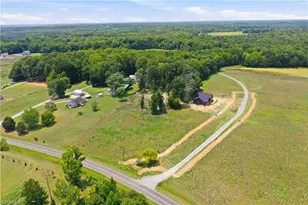 1520 Pack Ln, Mebane, NC 27302 - Photo 43