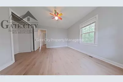 1218 Guyer Street, High Point, NC 27262 - Photo 7
