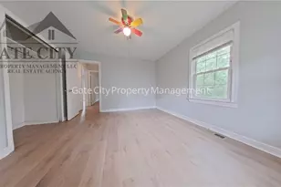 1218 Guyer St, High Point, NC 27262 - Photo 7