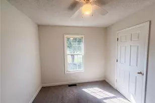 109 Briarcreek Dr, Midway, NC 27107 - Photo 13