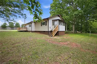 221 Dan Valley Rd, Mayodan, NC 27027 - Photo 33