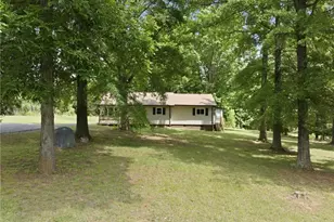 221 Dan Valley Rd, Mayodan, NC 27027 - Photo 39