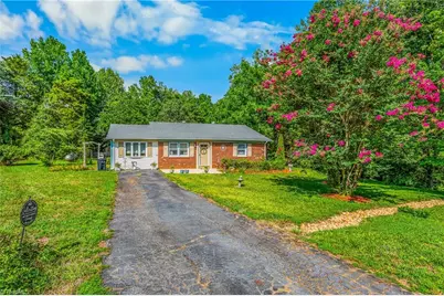 2421 Sandy Court, Kernersville, NC 27284 - Photo 23