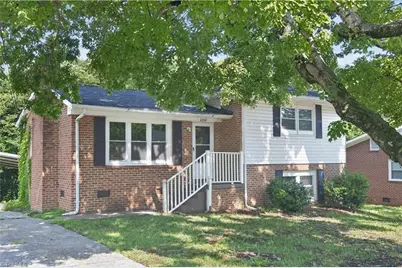 2204 Maybank Drive, Greensboro, NC 27403 - Photo 5