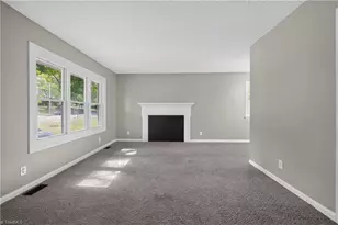 2204 Maybank Dr, Greensboro, NC 27403 - Photo 11