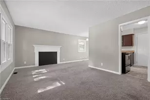 2204 Maybank Dr, Greensboro, NC 27403 - Photo 13