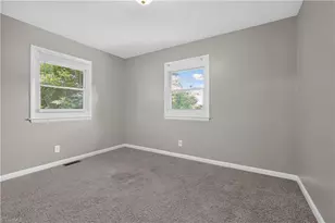 2204 Maybank Dr, Greensboro, NC 27403 - Photo 25