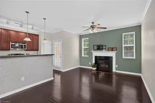2279 Hartfield Cir, Winston-Salem, NC 27103 - Photo 7