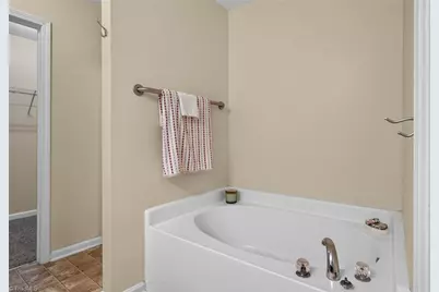 2279 Hartfield Circle, Winston-Salem, NC 27103 - Photo 19
