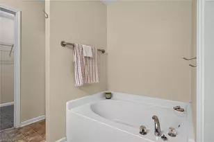 2279 Hartfield Cir, Winston-Salem, NC 27103 - Photo 19