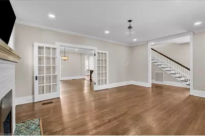 313 W Fisher Avenue, Greensboro, NC 27401 - Photo 5
