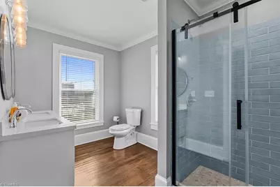 313 W Fisher Avenue, Greensboro, NC 27401 - Photo 13