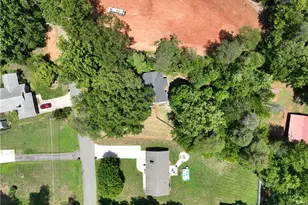 119 Barlow Cir, Winston-Salem, NC 27105 - Photo 37