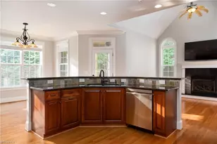426 Chesham Dr, Kernersville, NC 27284 - Photo 9