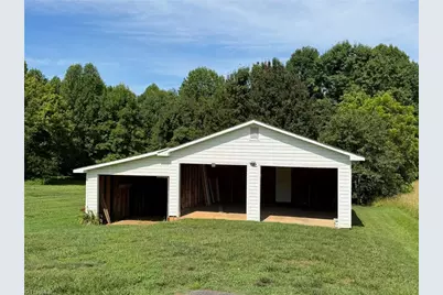 2421 Smithtown Road, East Bend, NC 27018 - Photo 5