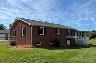 2421 Smithtown Rd, East Bend, NC 27018 - Photo 3