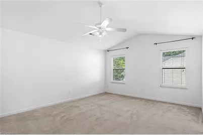 813 Leach Avenue, Thomasville, NC 27360 - Photo 21
