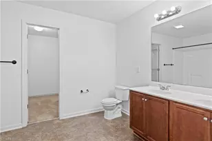 813 Leach Ave, Thomasville, NC 27360 - Photo 23